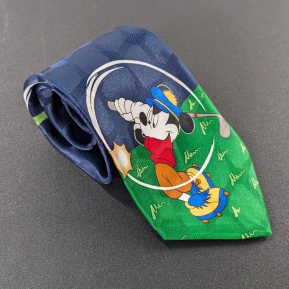 Disney Mickey Unlimited Polyester‎ Necktie 58x4 Mickey Mouse Golfing Green Black